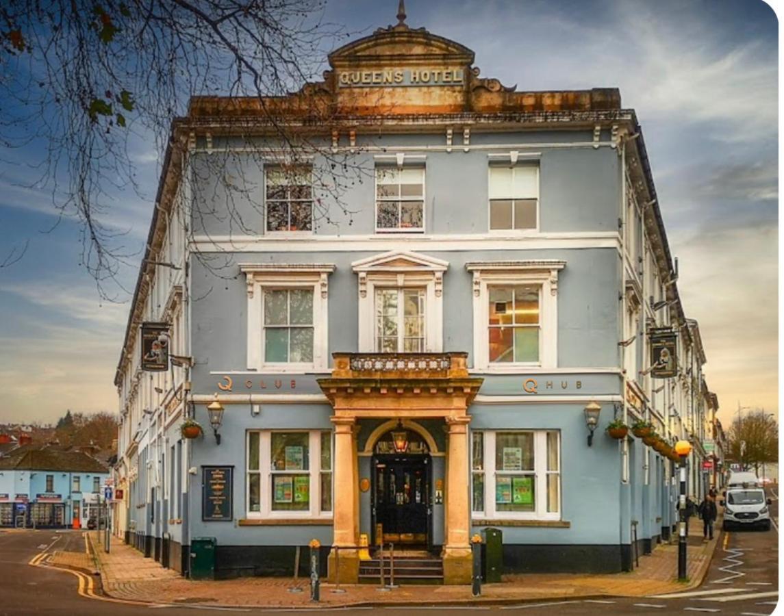 Queens Hotel Newport  Dış mekan fotoğraf
